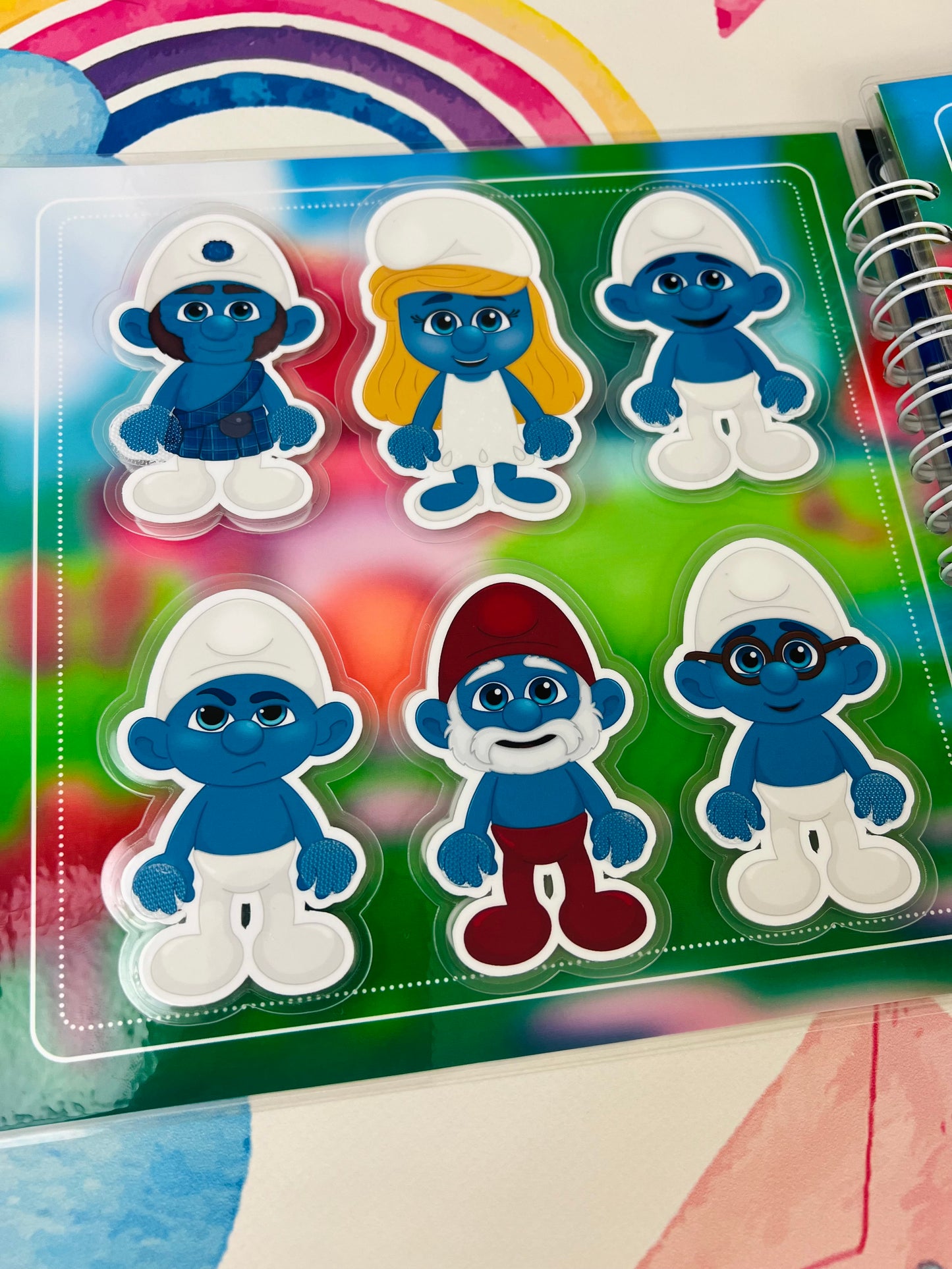 Märchenschlümpfe – Interaktives Buch mit Klett-Stickern