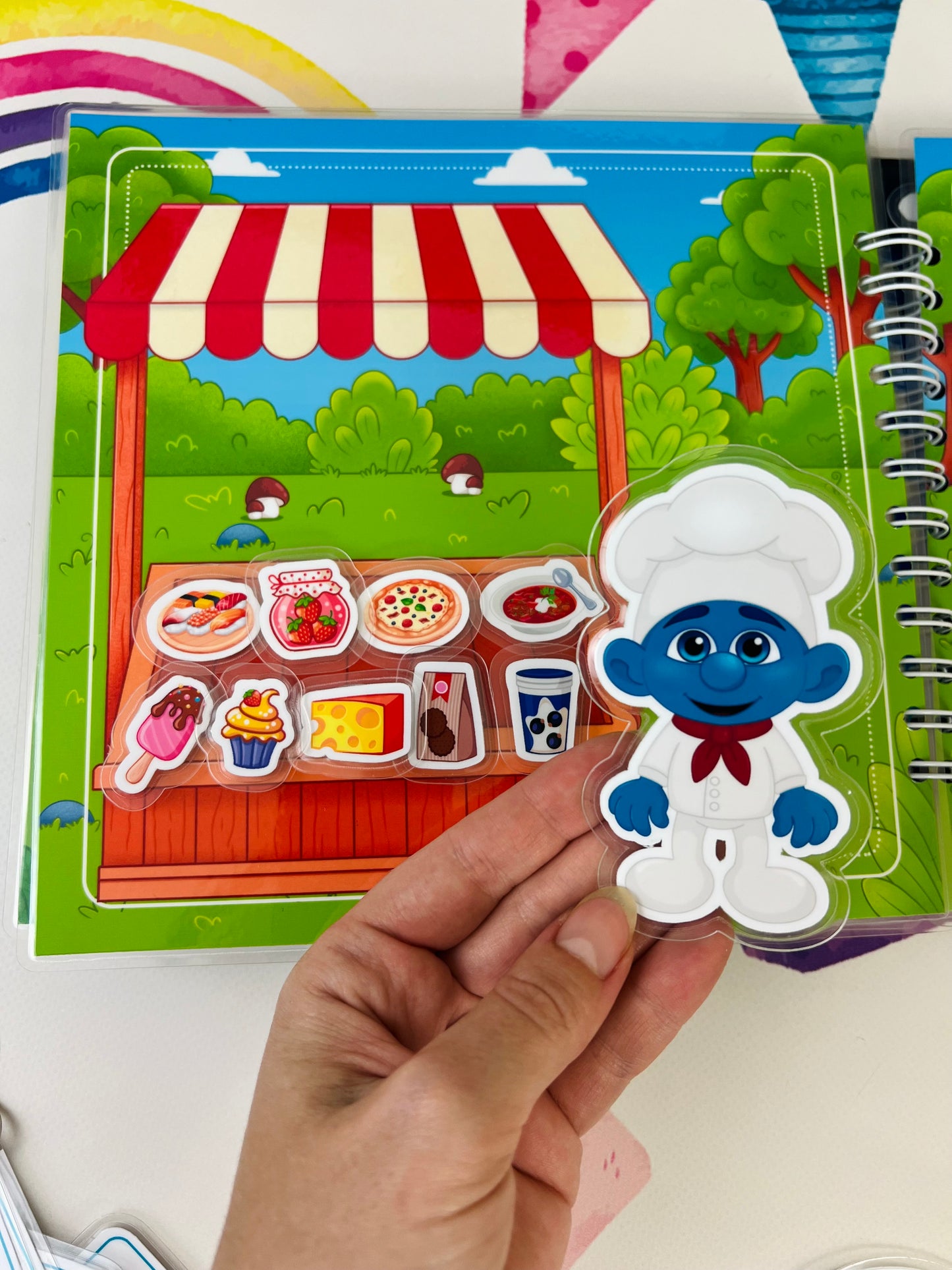 Märchenschlümpfe – Interaktives Buch mit Klett-Stickern