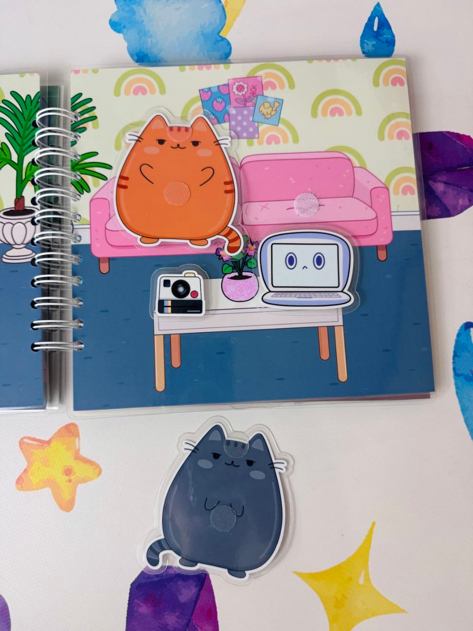 Pusheens Haus - Kreativ-Buch mit Klett-Stickern