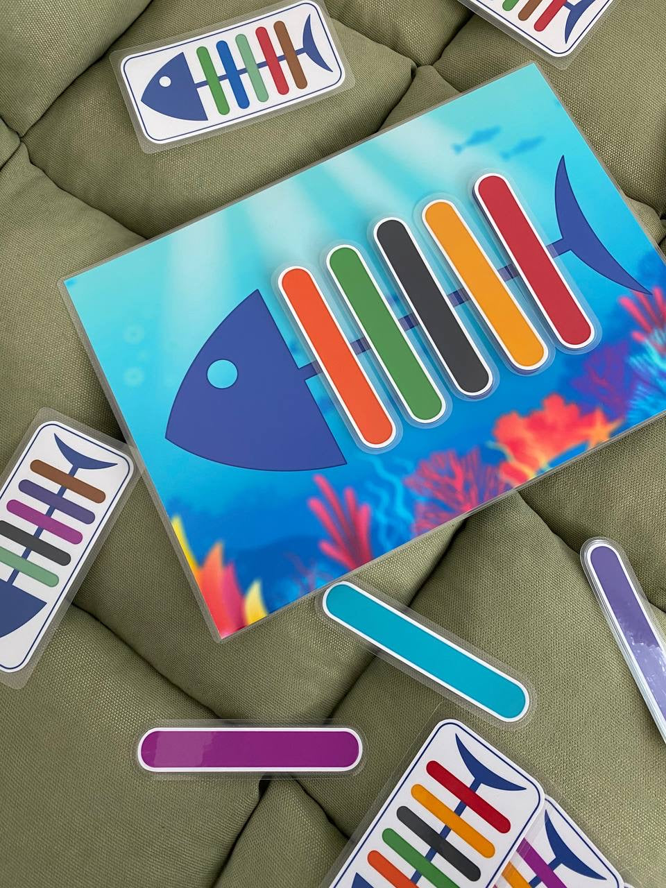 Lernspiel „Fisch Mix“ – Farben erkennen & nach Vorlage setzen