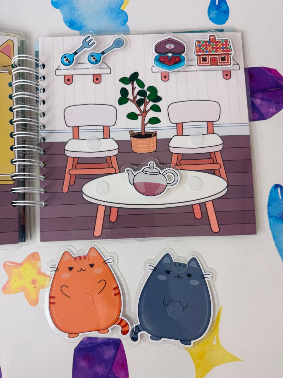 Pusheens Haus - Kreativ-Buch mit Klett-Stickern