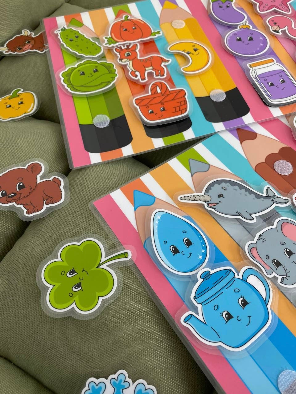 Lernspiel „Bunte Buntstifte“ – Farben erkennen, zuordnen & sortieren