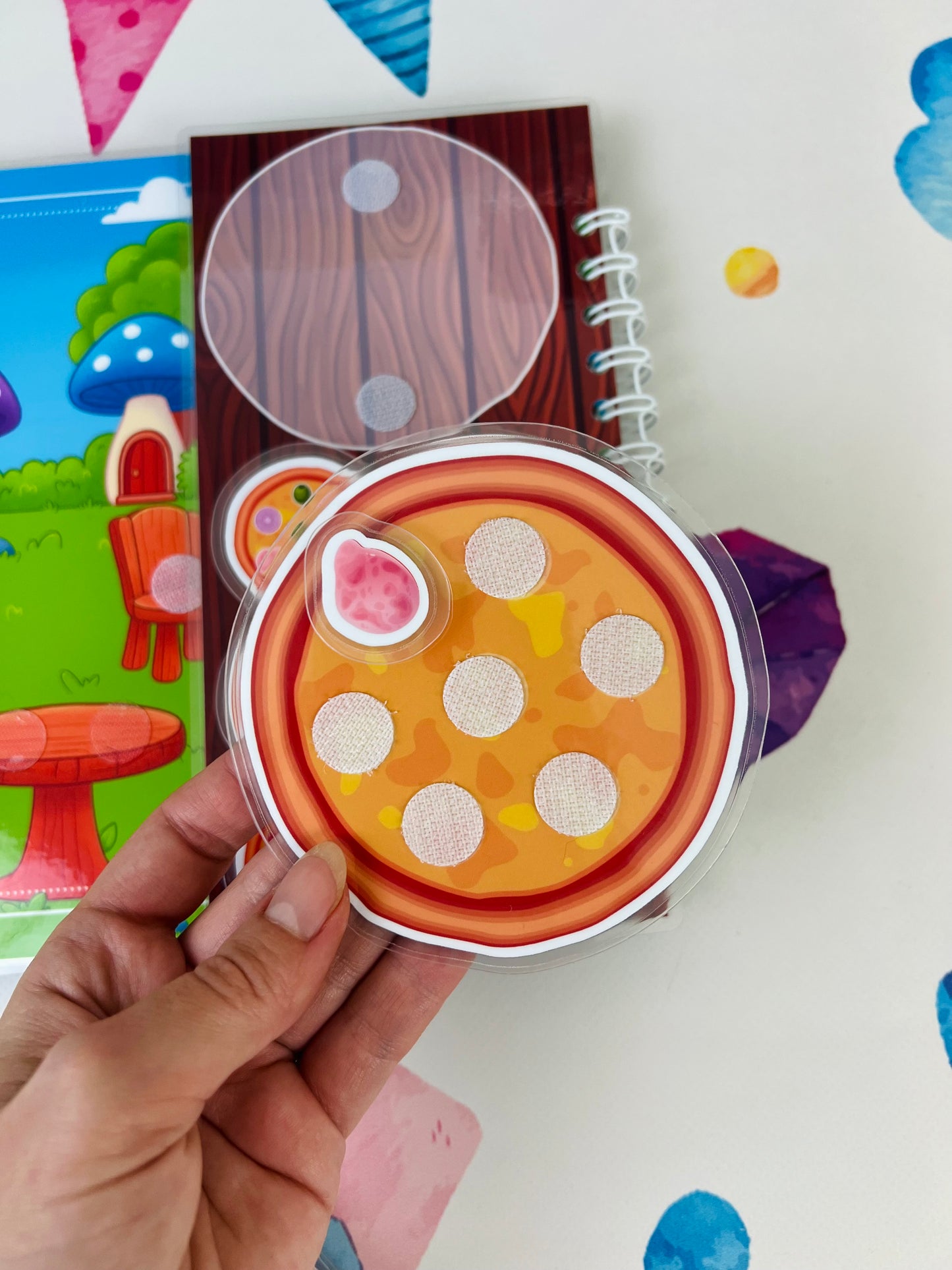 Märchenschlümpfe – Interaktives Buch mit Klett-Stickern