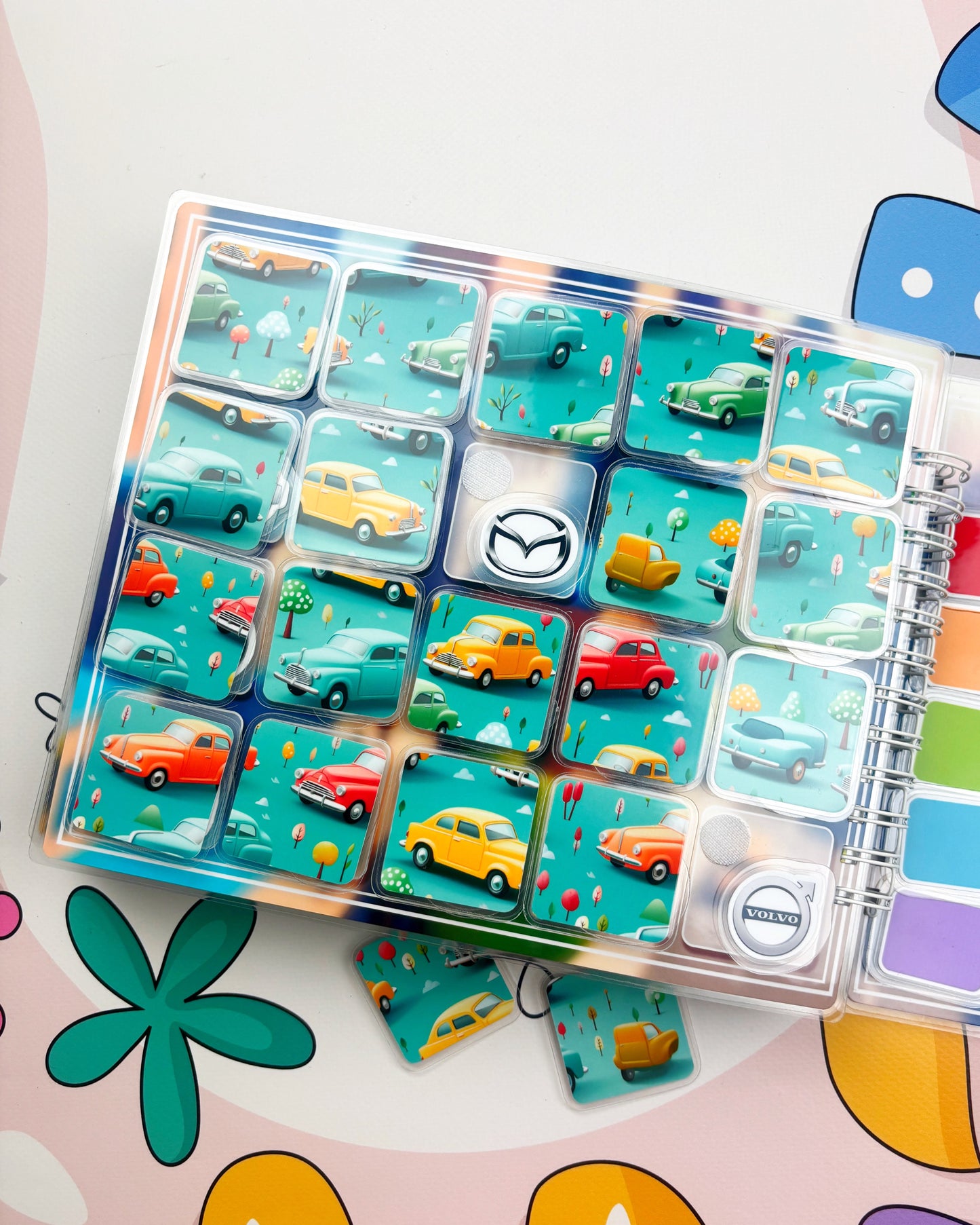 So viele verschiedene Fahrzeuge - Kreativ-Buch mit Klett-Stickern