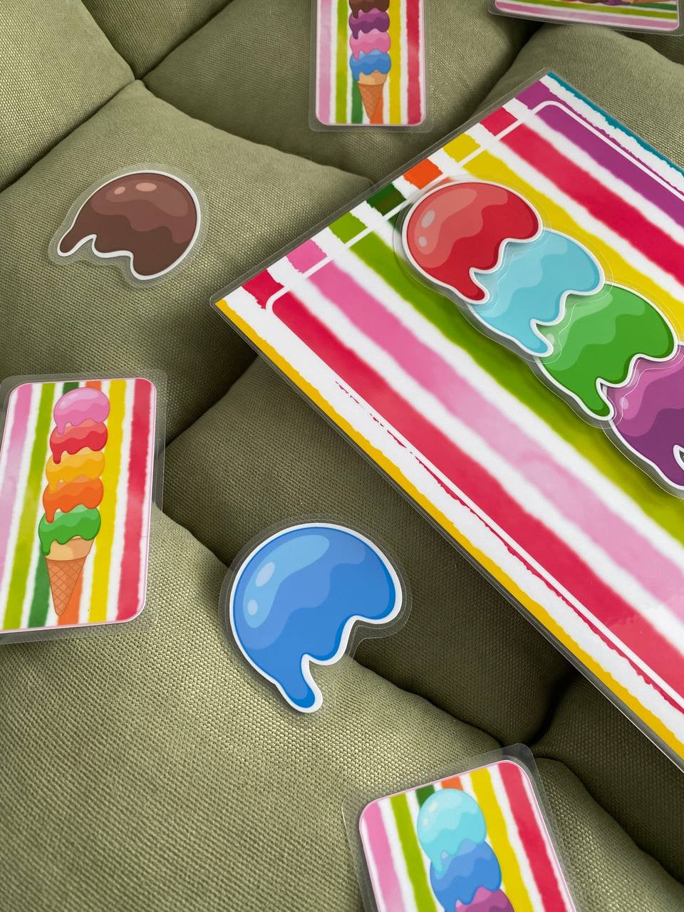 Lernspiel „Eiscreme Mix“ – Farben erkennen & nach Vorlage setzen