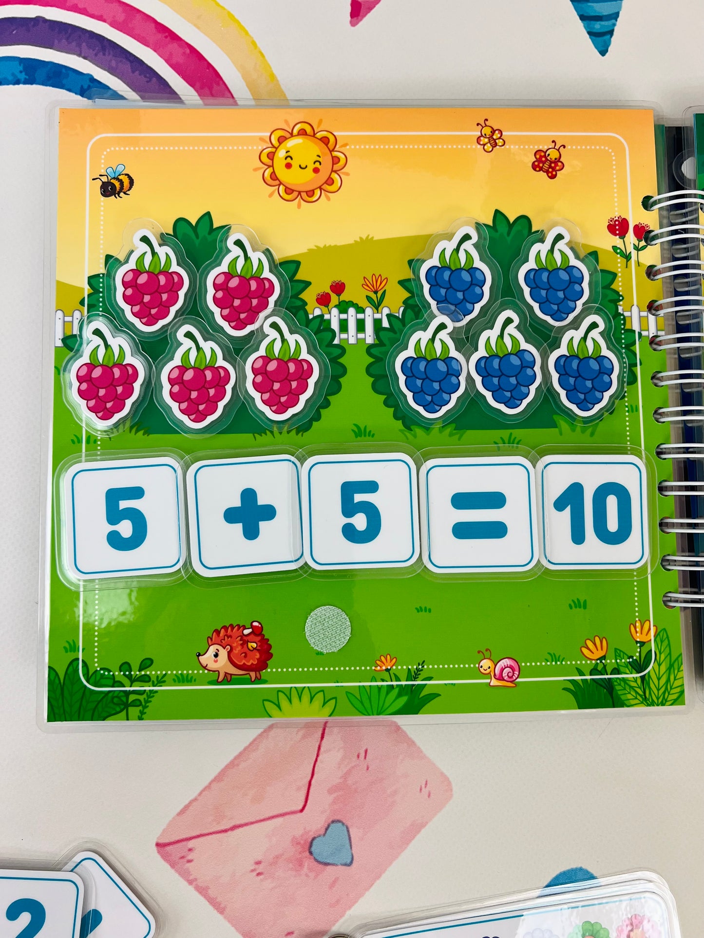 Märchenschlümpfe – Interaktives Buch mit Klett-Stickern