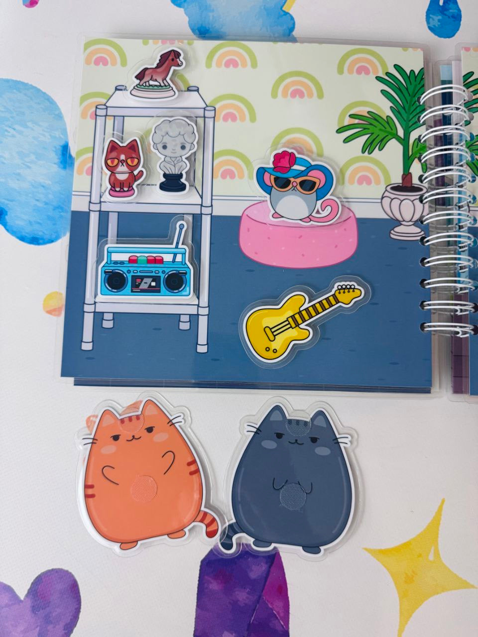 Pusheens Haus - Kreativ-Buch mit Klett-Stickern