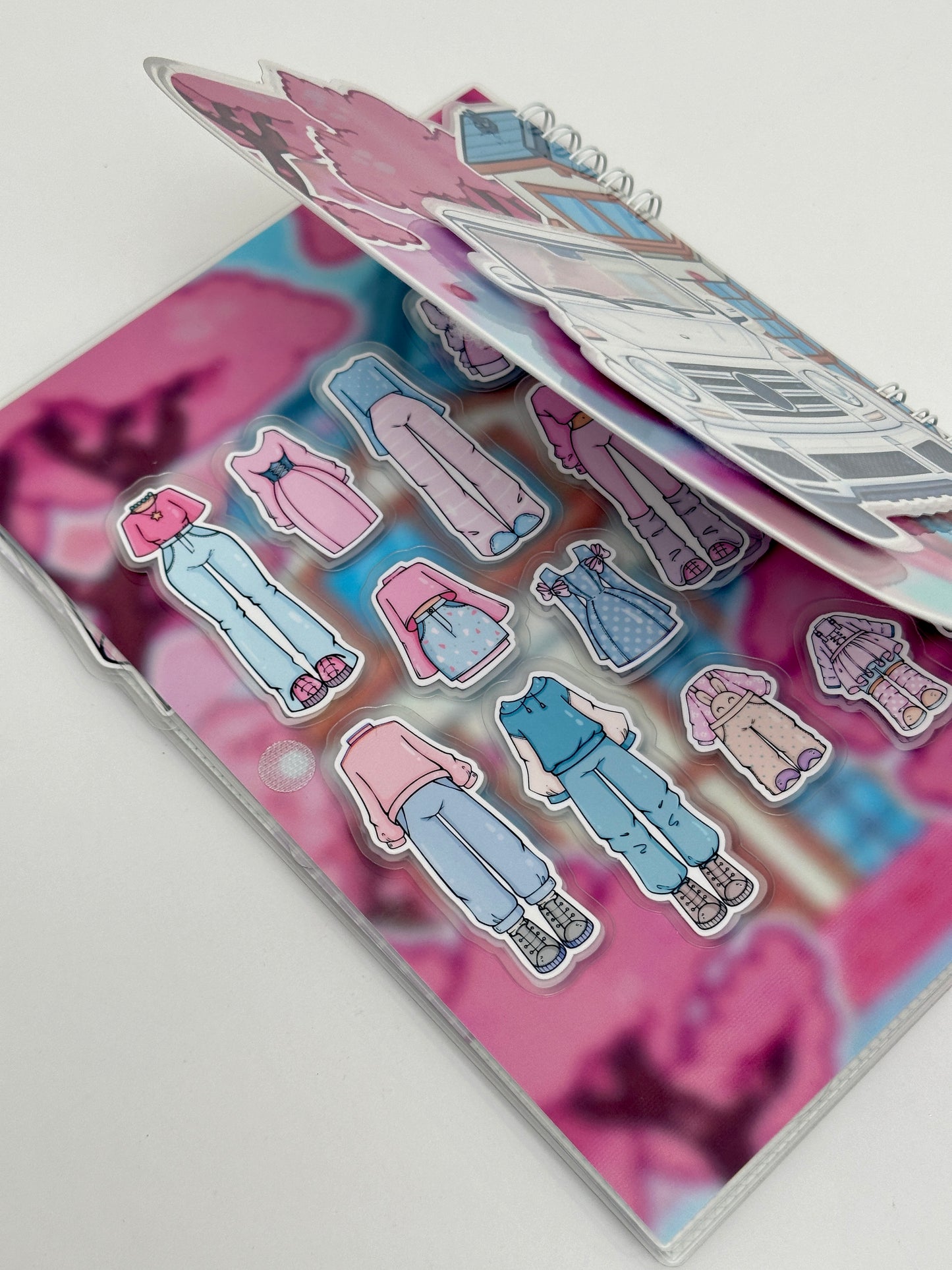 Familienhäuschen – Kreativbuch mit Klett-Elementen