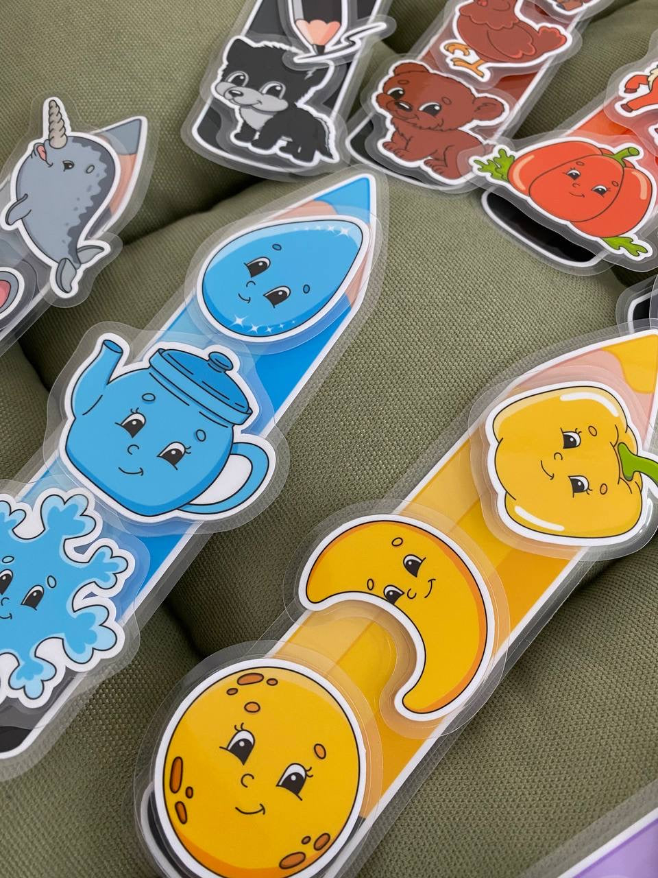 Lernspiel „Bunte Buntstifte“ – Farben erkennen, zuordnen & sortieren