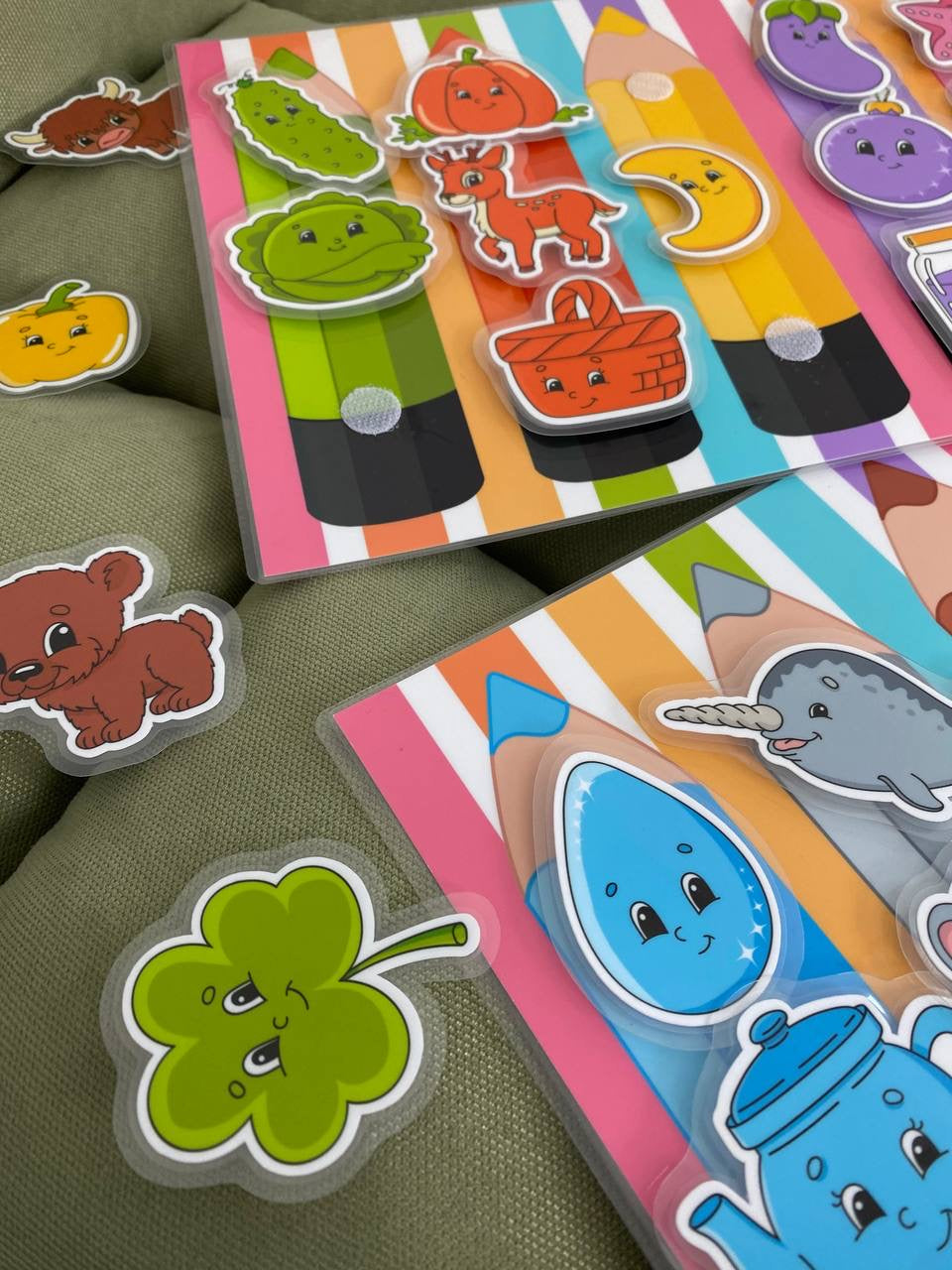 Lernspiel „Bunte Buntstifte“ – Farben erkennen, zuordnen & sortieren