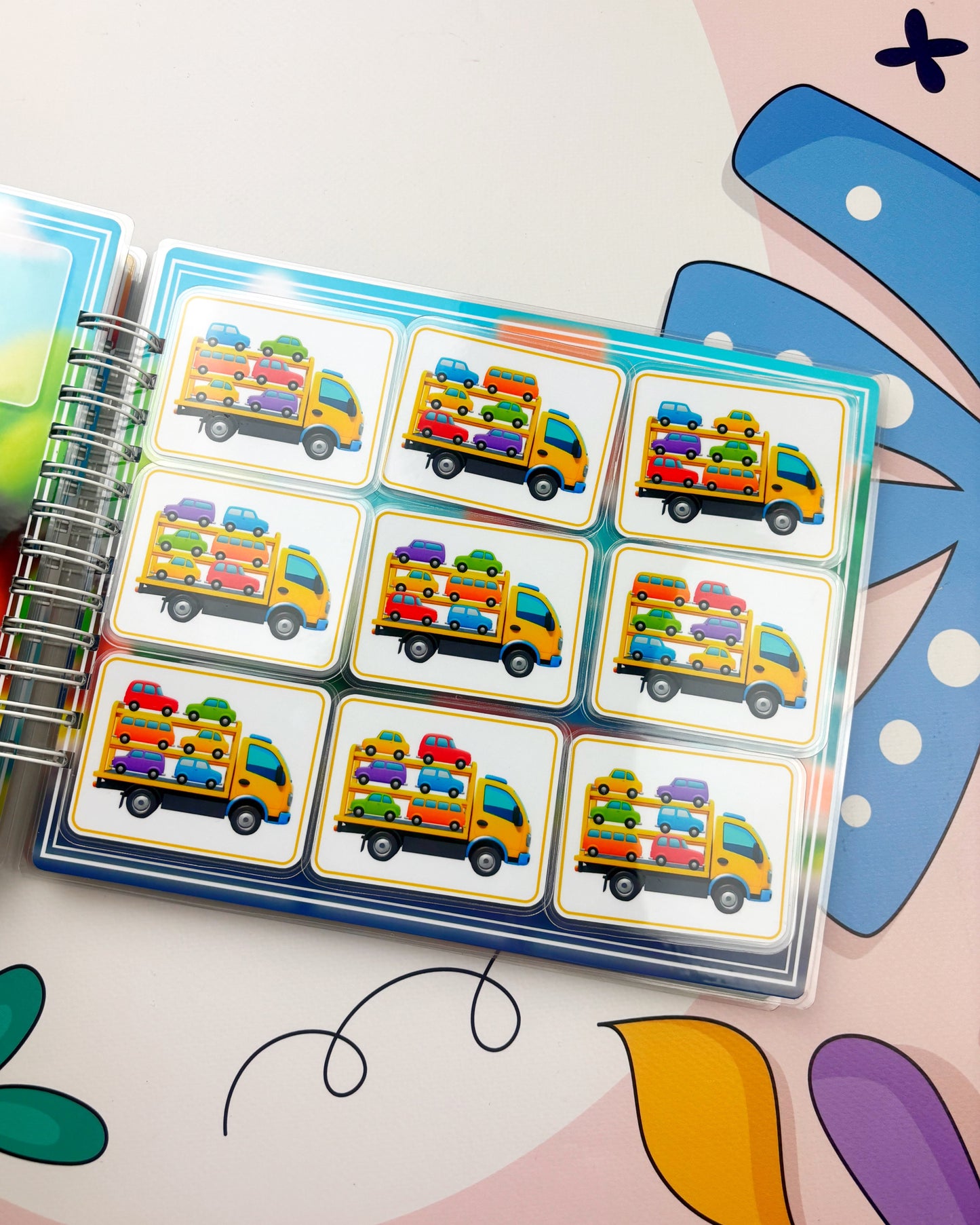 So viele verschiedene Fahrzeuge - Kreativ-Buch mit Klett-Stickern