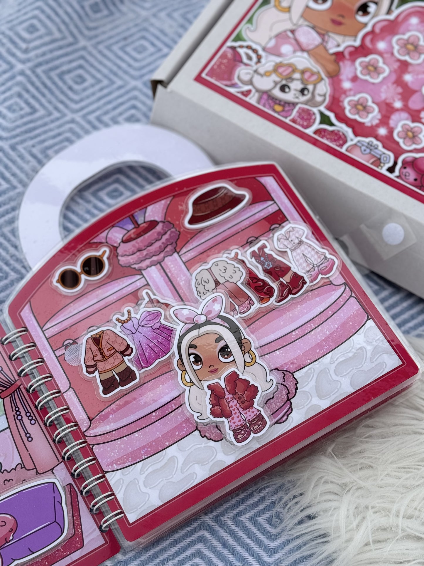 Traumhaus - Kreativ-Buch mit Klett-Stickern