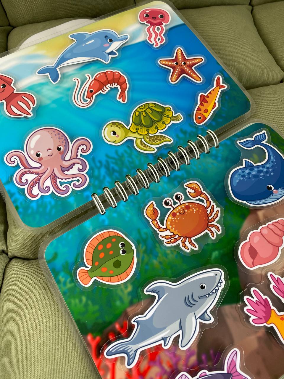 Meine Tierwelt – Interaktives Buch mit Klett-Stickern